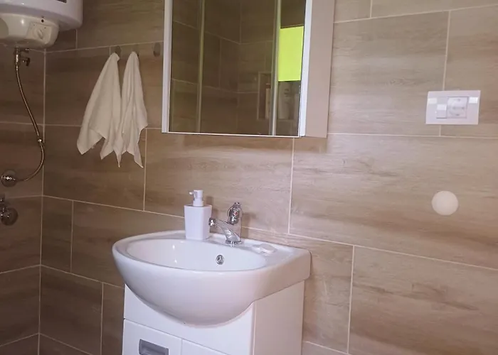 Brvnara Smrcica Sekulic